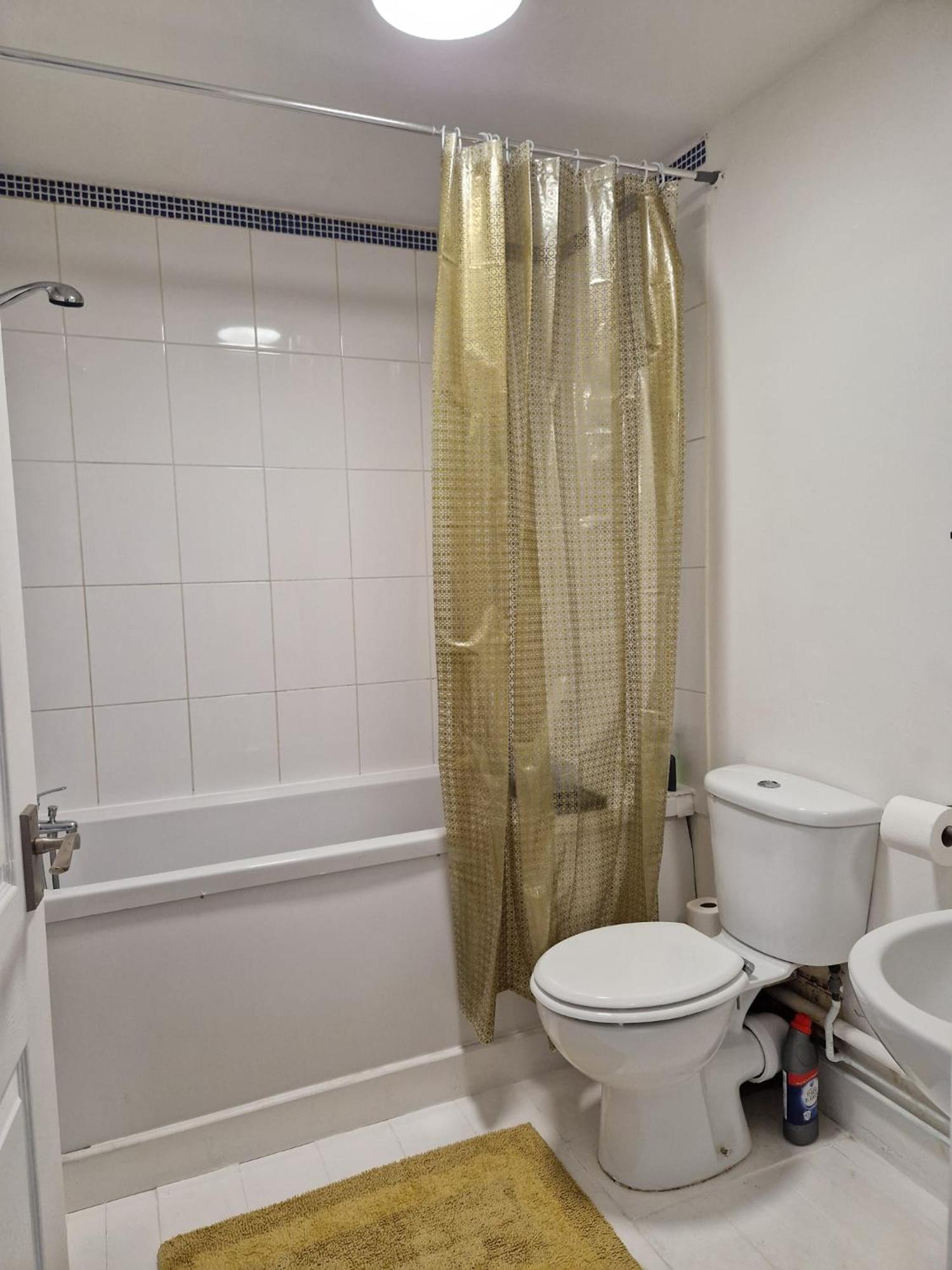 Apartment Seaside Haven Coastal Comfort 200m From The Margate