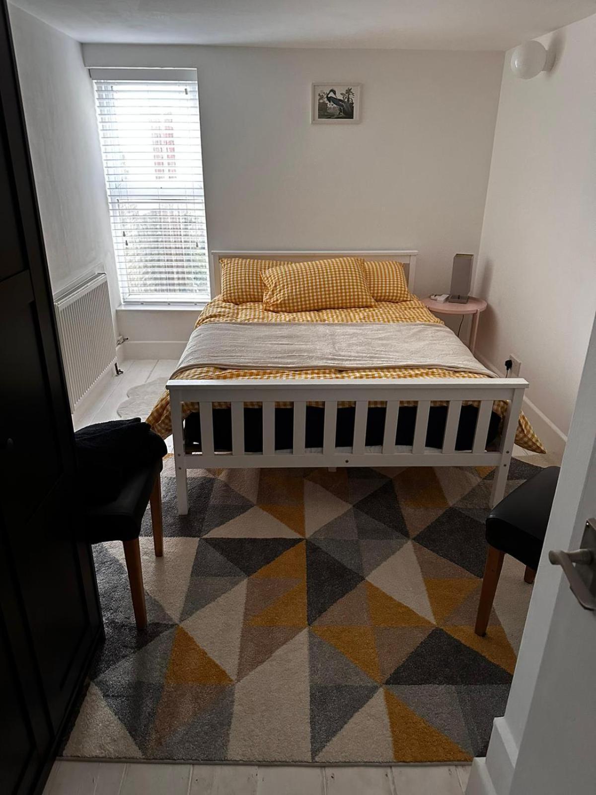 Apartment Seaside Haven Coastal Comfort 200m From The Margate